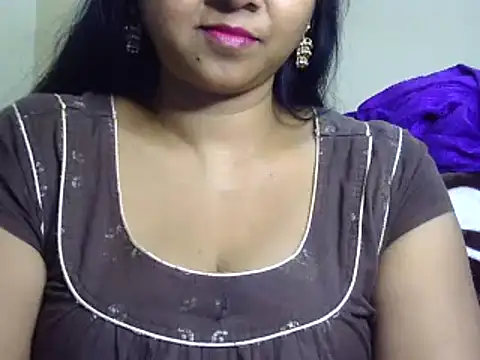 Snapshot of Suhana-sapna chatting on 01-07-25, 02:08 Suhana-sapna online show from 01-07-25, 02:08