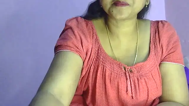 Snapshot of Suhana-sapna chatting on 02-16-26, 01:29 Suhana-sapna online show from 02-16-26, 01:29