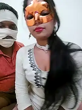 Snapshot of ascuple chatting on 02-02-25, 06:42 ascuple online show from 02-02-25, 06:42