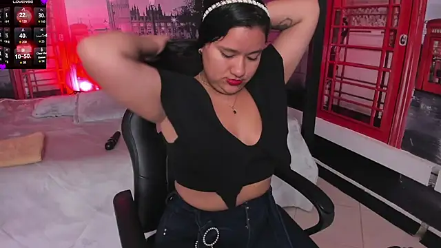 Snapshot of natasha_adams22 chatting on 11-13-25, 02:10 natasha adams22 online show from 11-13-25, 02:10