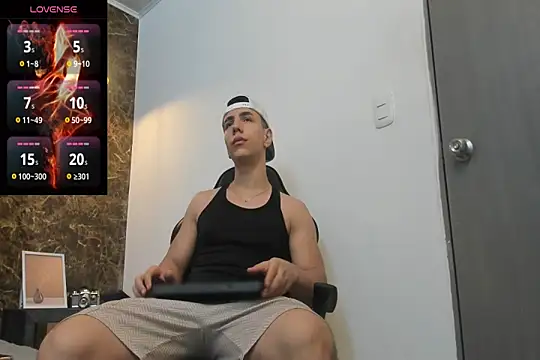 Flynn Riider online show from 12-28-24, 11:19