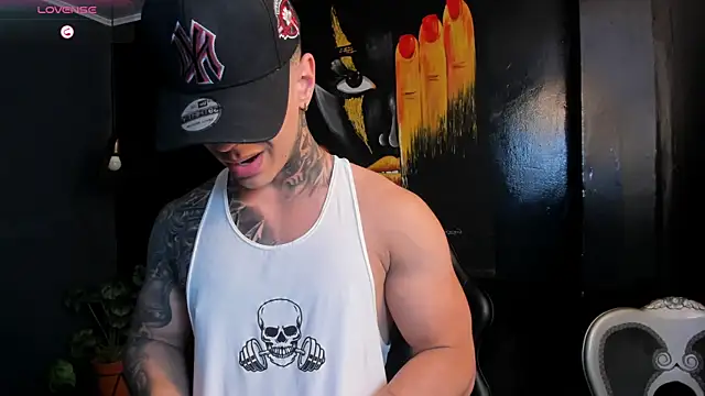 Flynn Riider online show from 10-21-25, 05:13