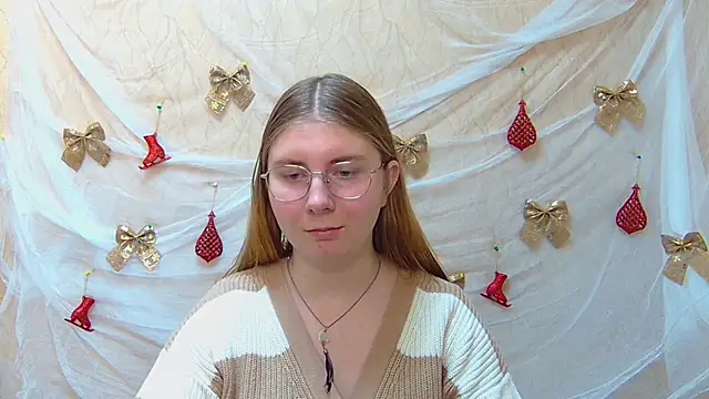 Snapshot of RysaKosaYlya chatting on 12-21-24, 06:19 RysaKosaYlya online show from 12-21-24, 06:19