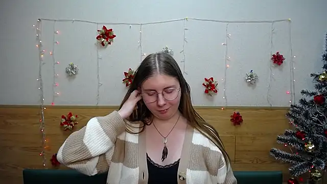 Snapshot of RysaKosaYlya chatting on 12-27-24, 09:06 RysaKosaYlya online show from 12-27-24, 09:06