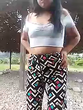 Danna-linyi online show from 12-10-24, 09:33