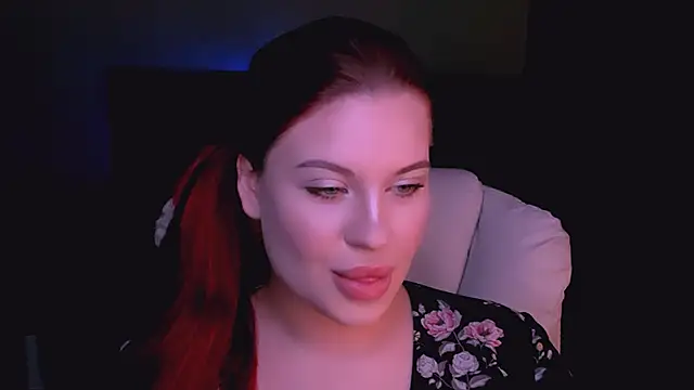 Snapshot of evaharve chatting on 03-12-26, 09:21 evaharve online show from 03-12-26, 09:21