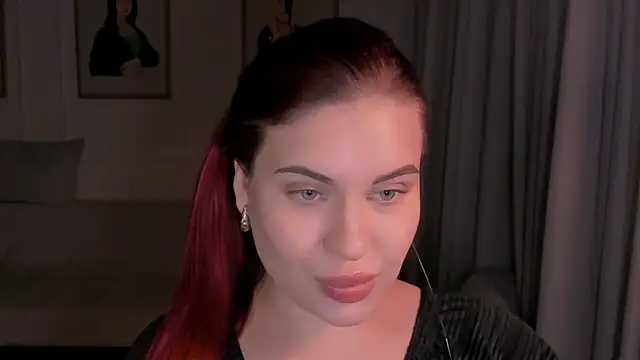 Snapshot of evaharve chatting on 06-25-26, 08:35 evaharve online show from 06-25-26, 08:35