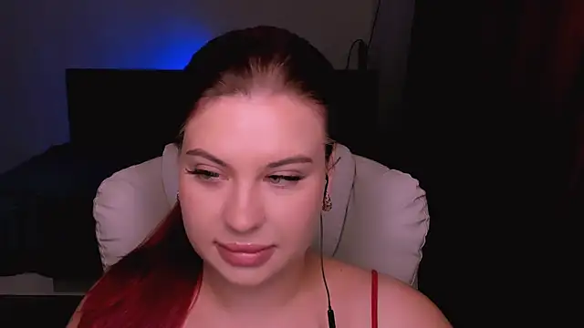 Snapshot of evaharve chatting on 07-17-26, 05:14 evaharve online show from 07-17-26, 05:14