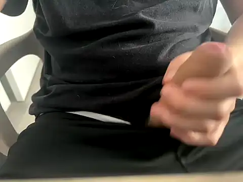 Axeeeeeeeeeeeel online show from 03-31-26, 05:35