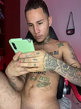 Junihn0 online show from 02-04-25, 03:57