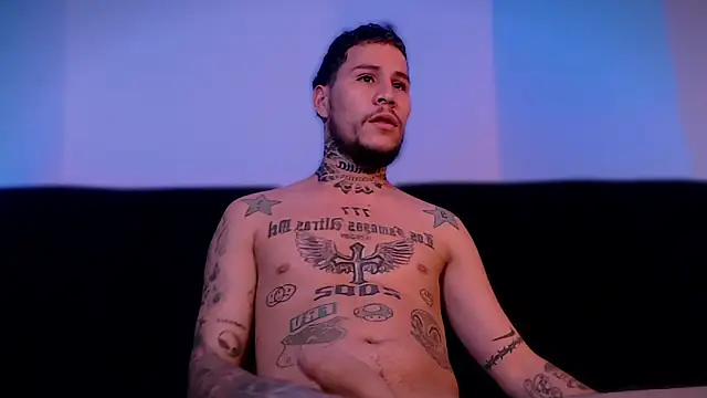 Junihn0 online show from 09-09-25, 08:41