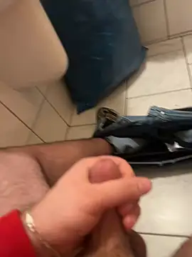 Snapshot of Loco42- chatting on 01-03-25, 07:07 Loco42- online show from 01-03-25, 07:07