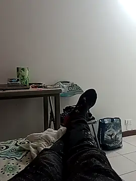 Sanmede28 online show from 12-17-25, 08:09