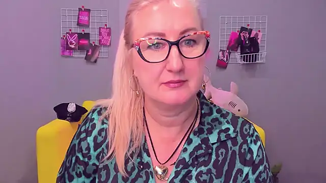 ChristyBrooks online show from 12-29-24, 12:45