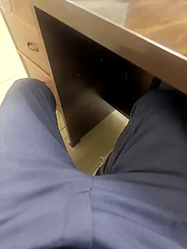 Snapshot of Kakabiraji chatting on 12-20-24, 05:36 Kakabiraji online show from 12-20-24, 05:36