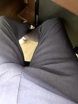 Snapshot of Kakabiraji chatting on 12-21-24, 06:09 Kakabiraji online show from 12-21-24, 06:09