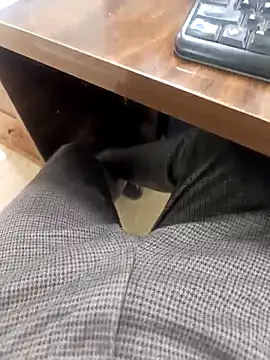 Snapshot of Kakabiraji chatting on 12-24-24, 09:28 Kakabiraji online show from 12-24-24, 09:28