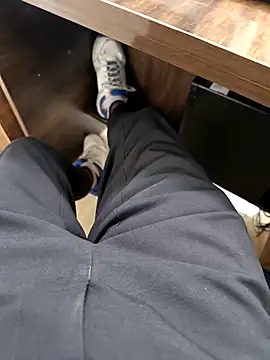 Snapshot of Kakabiraji chatting on 09-27-25, 07:02 Kakabiraji online show from 09-27-25, 07:02