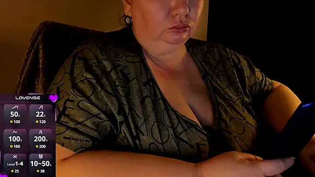 Snapshot of SexxyDreams1 chatting on 01-31-25, 03:20 SexxyDreams1 online show from 01-31-25, 03:20