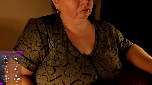 Snapshot of SexxyDreams1 chatting on 02-13-25, 12:02 SexxyDreams1 online show from 02-13-25, 12:02