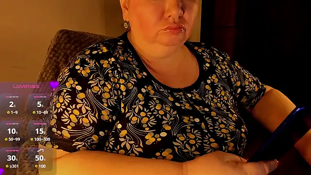 Snapshot of SexxyDreams1 chatting on 02-15-25, 03:09 SexxyDreams1 online show from 02-15-25, 03:09