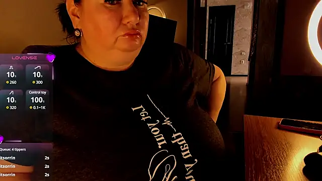 Snapshot of SexxyDreams1 chatting on 03-22-25, 07:04 SexxyDreams1 online show from 03-22-25, 07:04