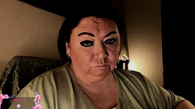 Snapshot of SexxyDreams1 chatting on 10-11-25, 02:55 SexxyDreams1 online show from 10-11-25, 02:55