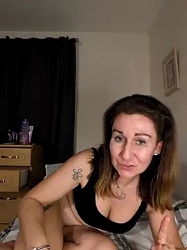 TamaraSweetxo online show from 04-02-26, 09:56