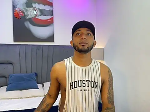 Robin Rief online show from 03-05-26, 03:35