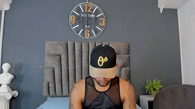 Robin Rief online show from 03-24-26, 07:52