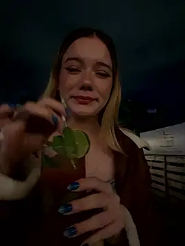 NicoleCut online show from 10-12-25, 11:15