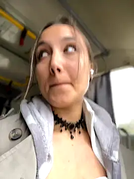 VelvetVixenI online show from 10-04-25, 11:19