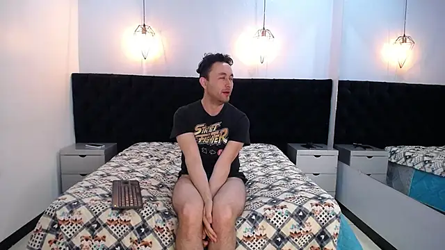 JeremmyAndStacy online show from 01-22-25, 03:18