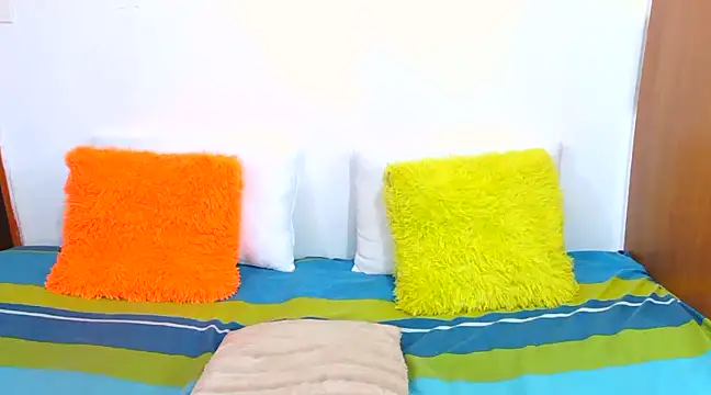 Snapshot of Sexybootyxx30 chatting on 12-11-24, 12:34 Sexybootyxx30 online show from 12-11-24, 12:34