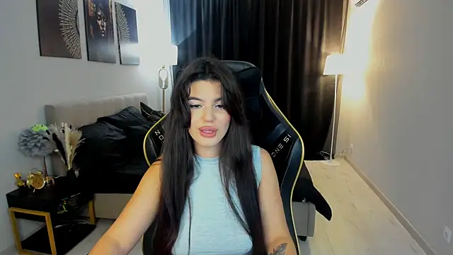 AlluringAriel online show from 09-19-25, 11:33