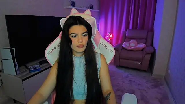 AlluringAriel online show from 09-20-25, 07:15