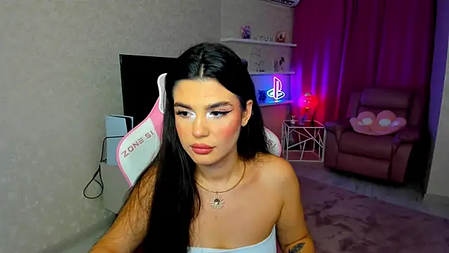 AlluringAriel online show from 11-08-25, 12:27