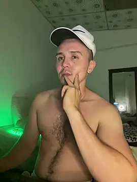 Snapshot of adam-rivera chatting on 01-28-25, 04:29 adam-rivera online show from 01-28-25, 04:29