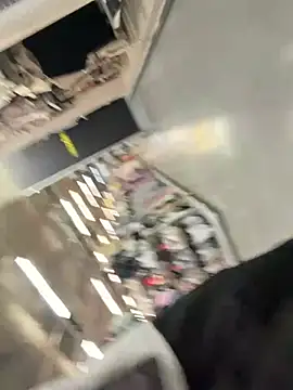 Snapshot of adam-rivera chatting on 01-13-26, 11:43 adam-rivera online show from 01-13-26, 11:43