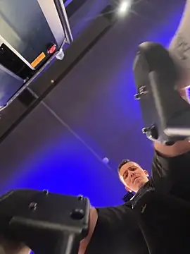 adam-rivera online show from 04-17-26, 07:06