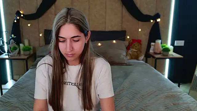 Teresa Stane online show from 02-21-25, 08:07