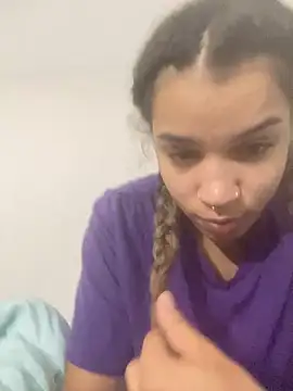 Snapshot of 1prettygem chatting on 12-16-24, 09:46 1prettygem online show from 12-16-24, 09:46