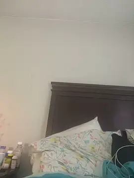 Snapshot of 1prettygem chatting on 01-09-25, 05:11 1prettygem online show from 01-09-25, 05:11