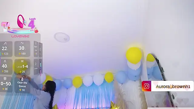 Aurora Brownn online show from 10-07-25, 04:42