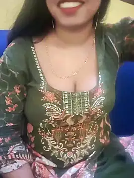 Snapshot of Haniya-143 chatting on 10-14-25, 08:42 Haniya-143 online show from 10-14-25, 08:42