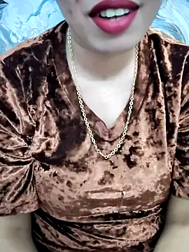 Snapshot of Haniya-143 chatting on 02-12-26, 10:49 Haniya-143 online show from 02-12-26, 10:49