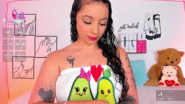 Snapshot of Mari_Sweett chatting on 09-14-25, 07:35 Mari Sweett online show from 09-14-25, 07:35