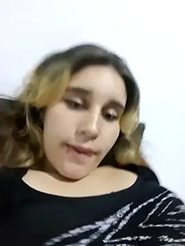 Snapshot of Keidy_rojas1 chatting on 12-18-24, 09:25 Keidy rojas1 online show from 12-18-24, 09:25