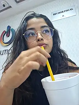 Ariana Pierce online show from 03-20-25, 04:07