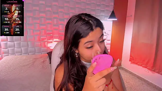 Ariana Pierce online show from 10-02-25, 12:23